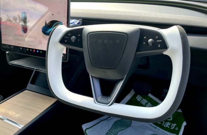 テスラ モデル3 ハイランド TBR製 ヨークハンドル交換